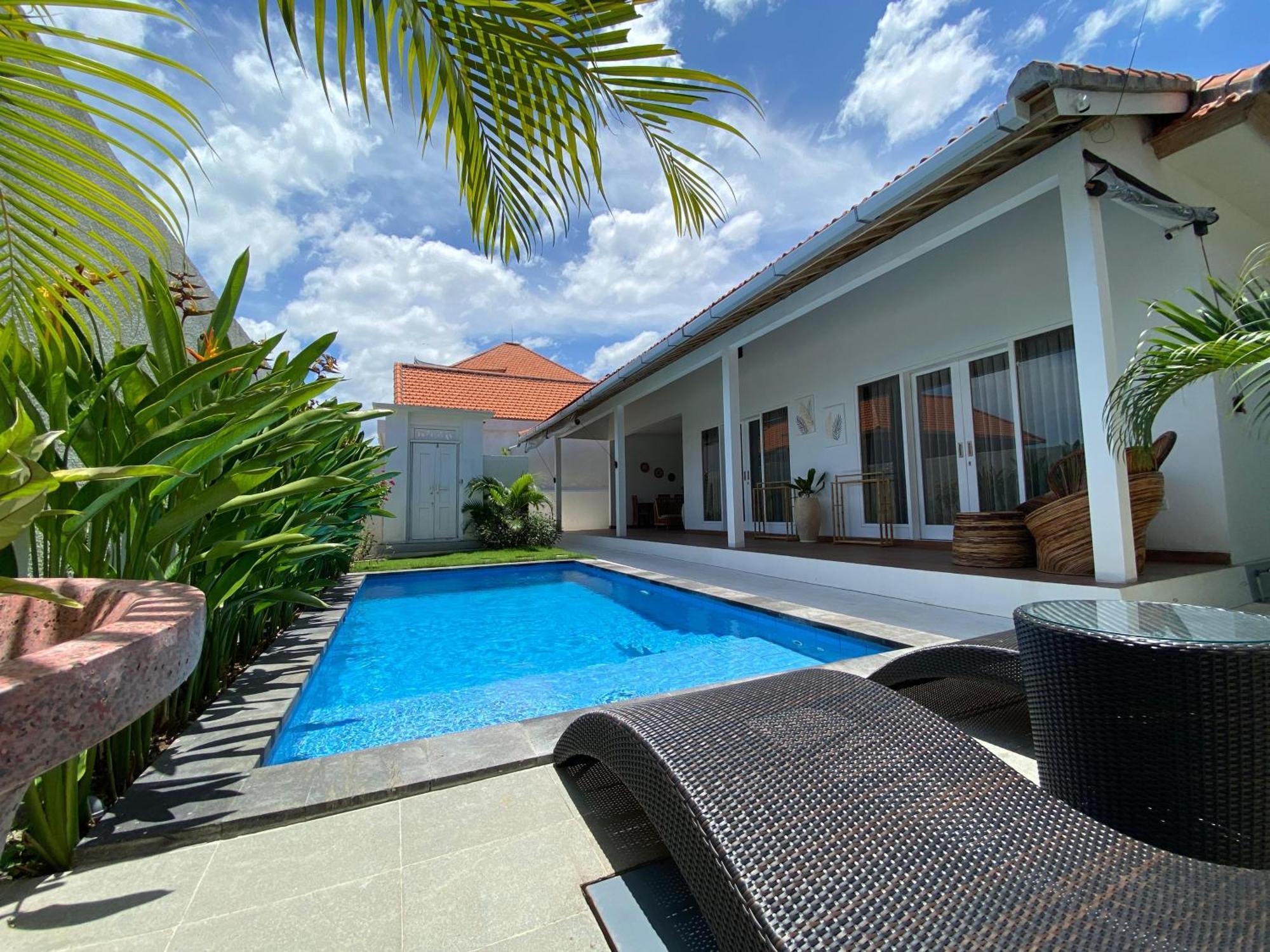 The Jangkar Canggu Guesthouse & Villa ภายนอก รูปภาพ